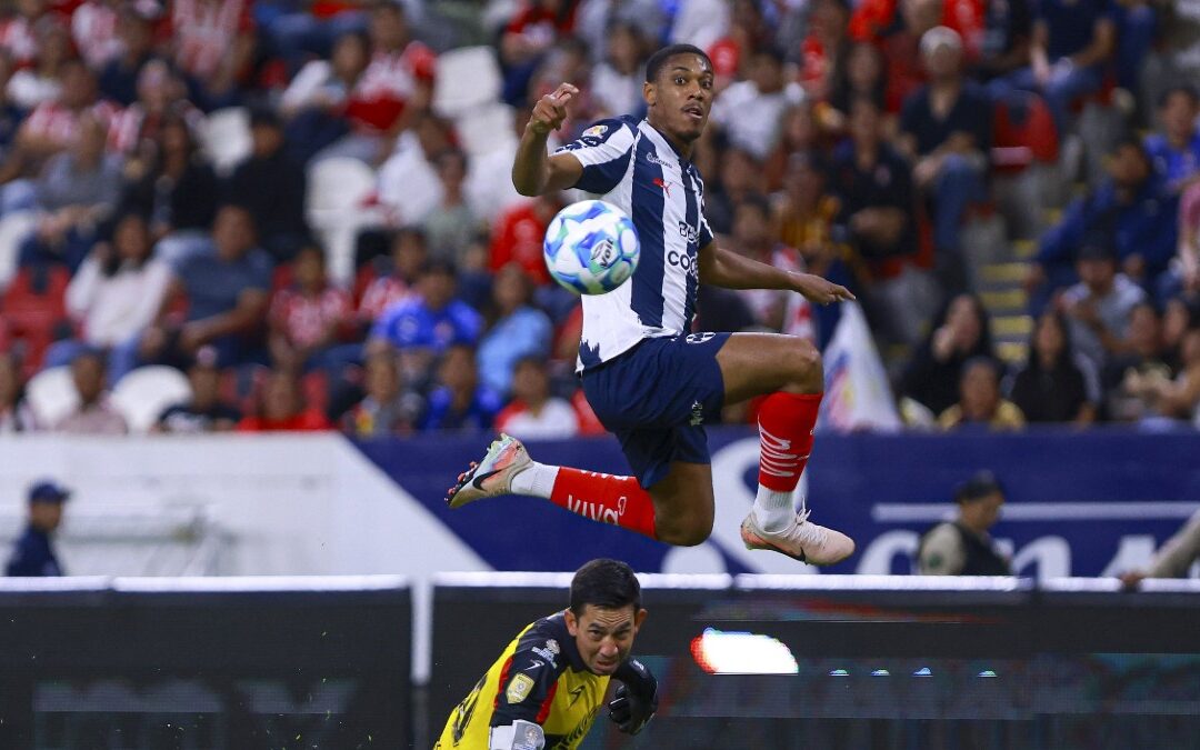 ¡Anthony Martial Brilla! El Primer Gol del Jugador de Rayados en la Copa Pacífica