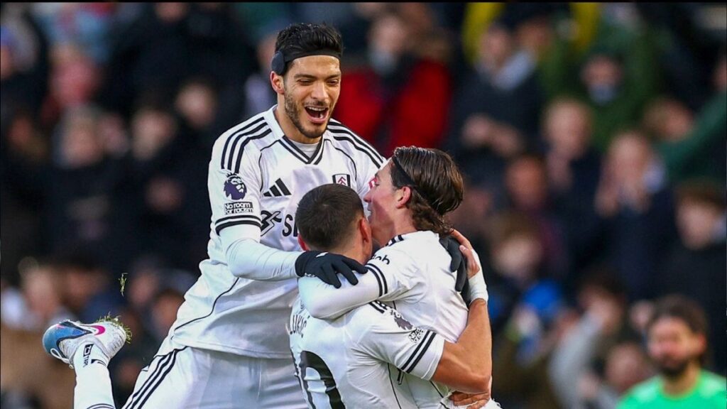 Raúl Jiménez Brilla con Su Asistencia Increíble Contra Liverpool en la Premier League