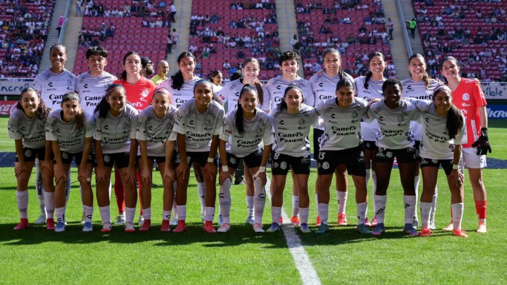 San Luis Femenil Debuta con Uniforme Genérico en la Liga MX Femenil