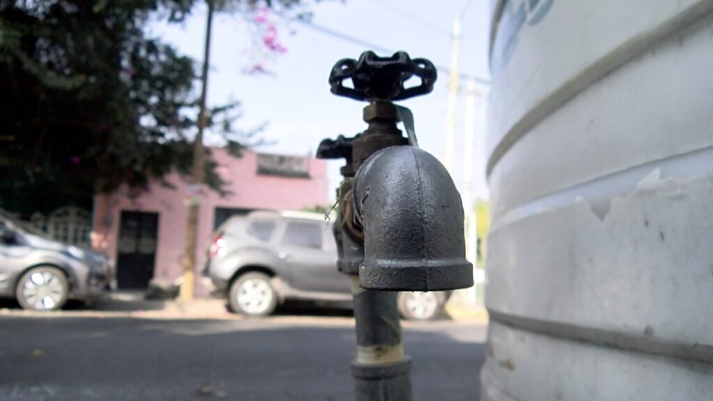 Colonias de Phoenix Afectadas por el Corte de Agua del SIAPA: ¿Cuándo Regresará el Servicio?