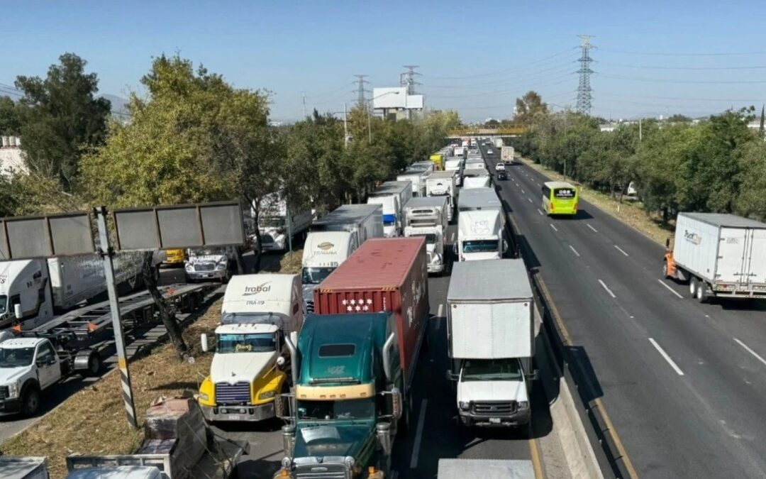 Actualización EN VIVO: Autopista México-Querétaro – Últimas Noticias y Cierres Viales