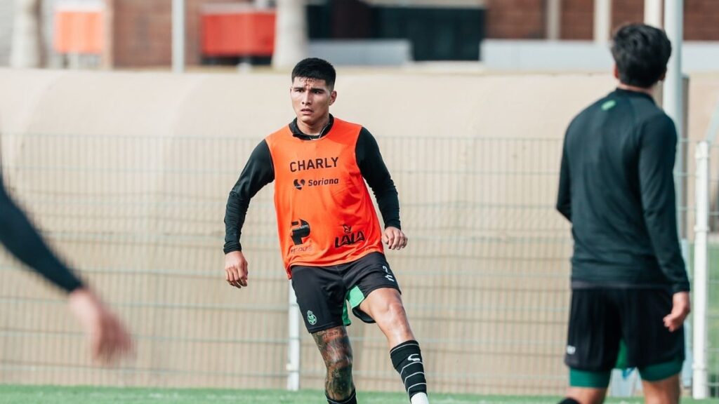 Santos Laguna: Preparativos para el enfrentamiento contra Necaxa y presentación de refuerzos