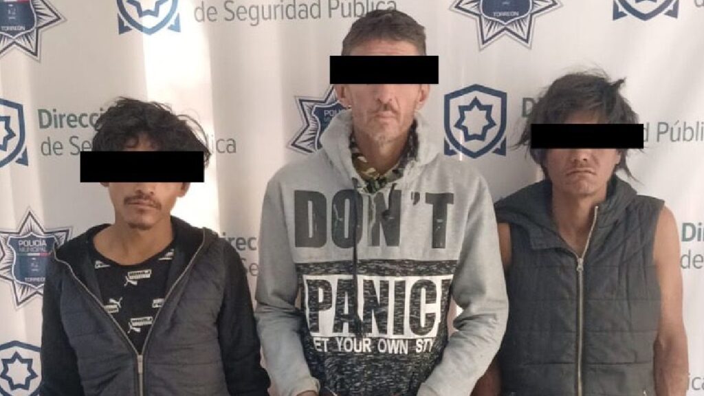 Detención en Torreón: Hombres Sorpresivamente Encontrados en una Bodega