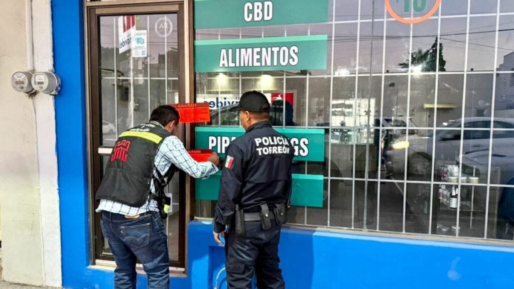 Clausura de Tienda de Derivados de Cannabis en Torreón: Personal Intenta Obstaculizar la Acción