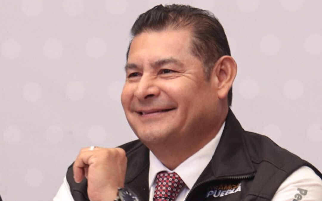 Armenta Critica la Inacción de Alcaldes del Triángulo Rojo contra Deshuesaderos de Vehículos