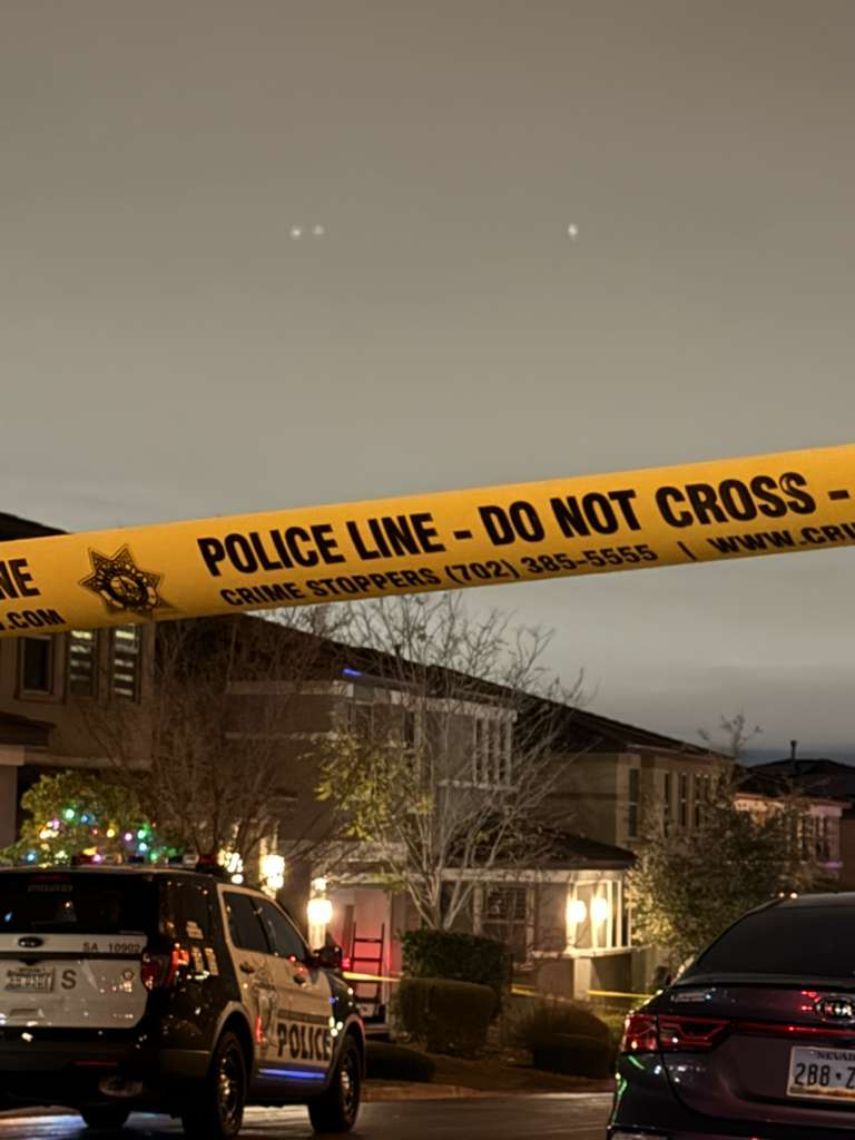 Tiroteo en Las Vegas: Propietario dispara a dos hombres dentro de su propiedad