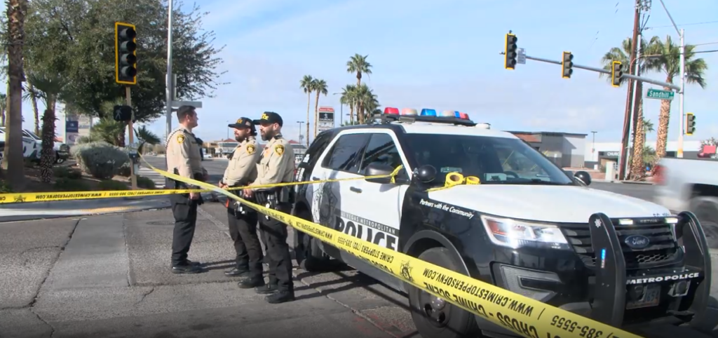 Desalojo violento en Las Vegas: ataque con machete deja tres heridos